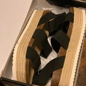 new directions rimi ankle strap platform sandals